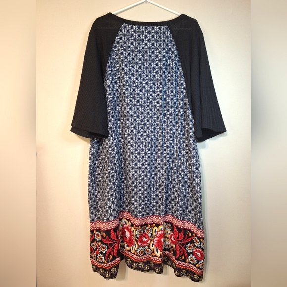 Suzanne Betro Dress Black & Red Floral-Contrast Bell-Sleeve Shift Dress XL - Picture 8 of 8